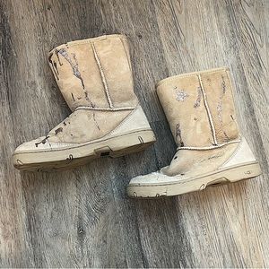 Ugg classic Ultimate Short boots with glitter DIY design
